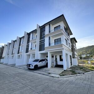 For Sale 3 Storey House, Acropolis Residences | PostAds PH