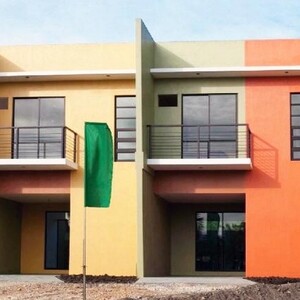 Townhouses in Casili Consolacion Cebu | PostAds PH