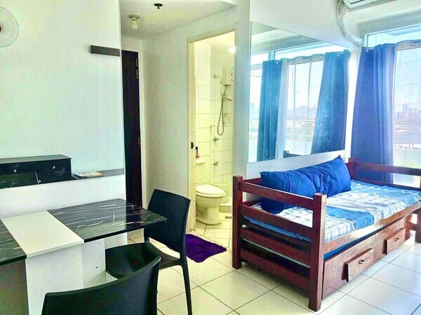 Condo Unit For Rent - 9th Floor Tower 1 at Mezza Residences