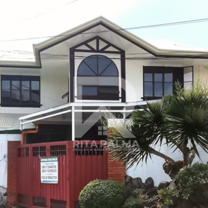 BF Resort single detached, two-storey house - inside a gated sector | PostAds PH