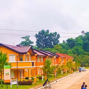 PRESELLING CORNER HOUSE CAMELLA RIVERFRONT CEBU CITY | PostAds PH