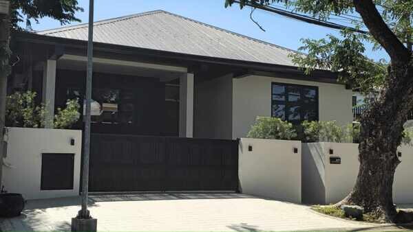 Alabang House and Lot For Sale 3-bedroom Alabang Muntinlupa City