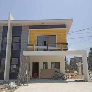 Cebu 9.8M 2 Storey Duplex House and Lot for SALE in Breeza Lapu2x | PostAds PH