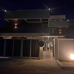 6BR 3Storey Hotspring Resort LAGUNA RUSH SALE | PostAds PH