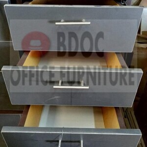 Steel Pedestal Available in Beige, Off white, Black Color | PostAds PH