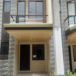 PUYO DAYON Townhouse and Lot Alexa Model Unit in Belize North Consolaci | PostAds PH