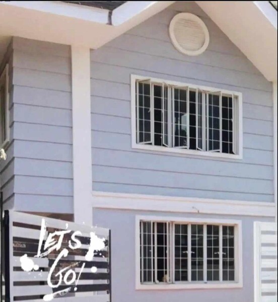 3 BEDROOM MODERN SINGLE ATTACHED HOUSE