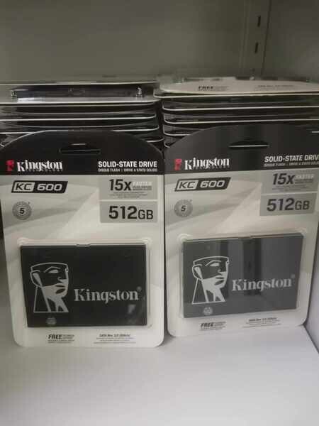 Kingston KC600 512GB SSD