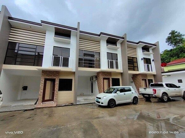 READY FOR OCCUPANCY SPACIOUS TOWNHOUSE TALAMBAN CEBU