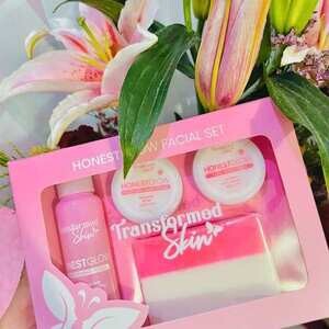Honest Glow Rejuvenating Facial Set with Freebies Beauty Package All Sk | PostAds PH