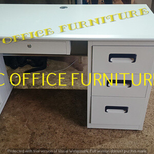 Free Standing Table with drawer | PostAds PH