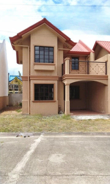  SINGLE ATTACH HOUSE & LOT w/ 2 Bedrooms in Marilao Bulacan