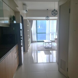 1 Bedroom Condo Unit For Rent - 22nd Floor North Wing at One Uptown Residence | PostAds PH