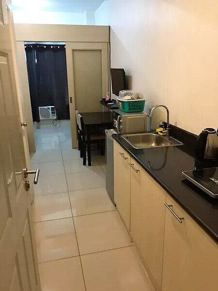 1 Bedroom Condo Unit For Rent - 8th Floor at Berkeley Residences 