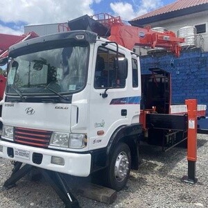 6-Wheeler Hyundai 7 Tons Boom Truck Kanglim KS2057 Crane For Sale!! | PostAds PH