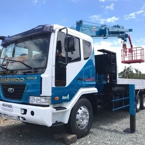 4 Boom Truck 7 tons | PostAds PH