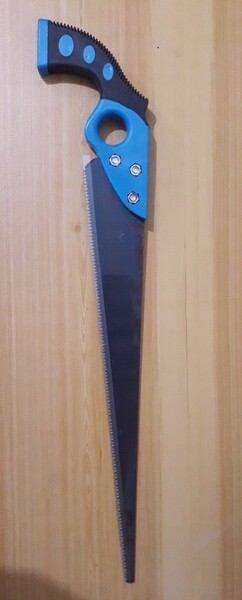 Hand saw 16 Inch compass saw with pistol grip.
