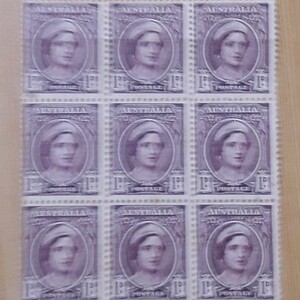Australia Queen EIizabeth I 1d block of 9 Stamps Mint RARE !!! | PostAds PH
