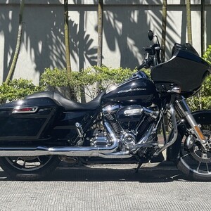 Harley Davidson Roadglide Milwaukee-Eight 107 | PostAds PH