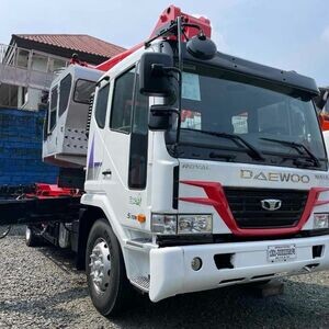 6-wheeler Daewoo 45 metes Man Lift | PostAds PH
