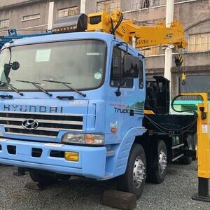 TELESCOPIC BOOM TRUCK 20 TONS | PostAds PH