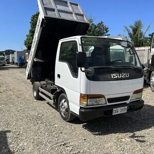 Isuzu elf Minidump 4HF1 Engine in-line | PostAds PH