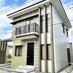 4BR HOUSE MINGLANILLA HIGHLANDS CEBU | PostAds PH
