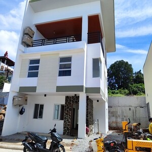 Country Villas Single Attached Unit / Country Villas Townhouse | PostAds PH