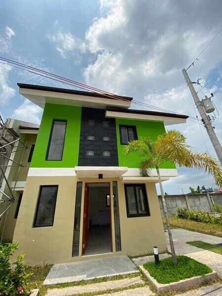 2 Storey Single Attached House and Lot in City Homes Minglanilla