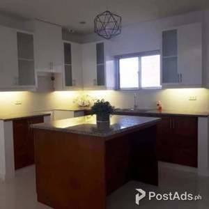 Single House and lot in Batasan Hills Quezon City | PostAds PH