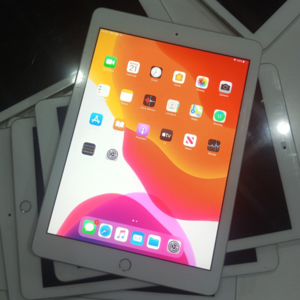Apple iPad for SALE!! | PostAds PH