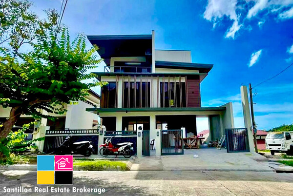 4 Storey House and Lot For Sale at Talisay City Cebu