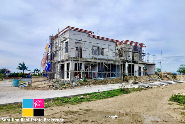 4 Bedroom House at Ashana Coast Residences Liloan Cebu For Sale