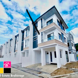 For Sale 3 Storey House and Lot in Talamban Cebu City | PostAds PH