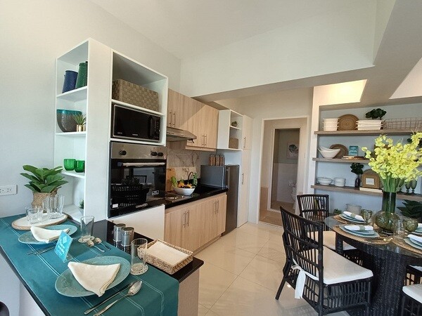 AFFORDABLE 2BR CONDO WITH PARKING MACTAN CEBU