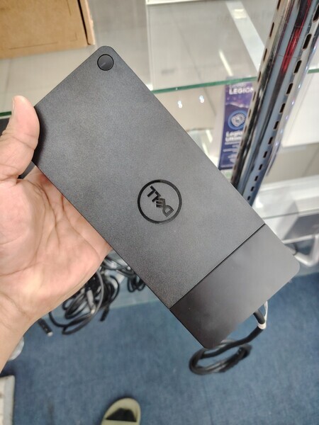 Dell WD19s Docking Station