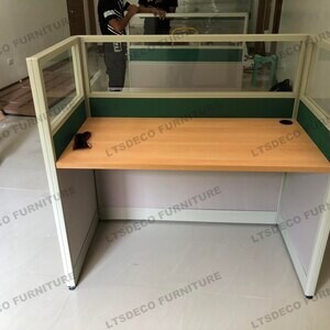 NEW WORKSTATION WITH GLASS TABLE PARTITION , OFFICE PARTITION | PostAds PH