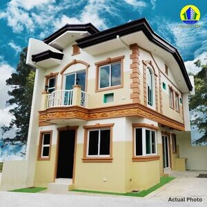Flora 4BR Single Attached Dulalia Executive Village Valenzuela | PostAds PH