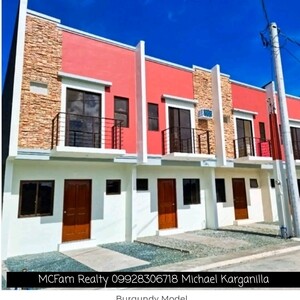 3BR Townhouse Villa Dulalia Marilao - Burgundy | PostAds PH