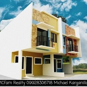 3BR Townhouse in Valenzuela City | PostAds PH