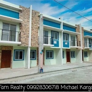 3BR Townhouse in Valenzuela - Edelweiss DEVV | PostAds PH