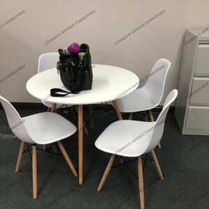 ROUND TABLE OFFICE PARTITION OFFICE FURNITURE | PostAds PH