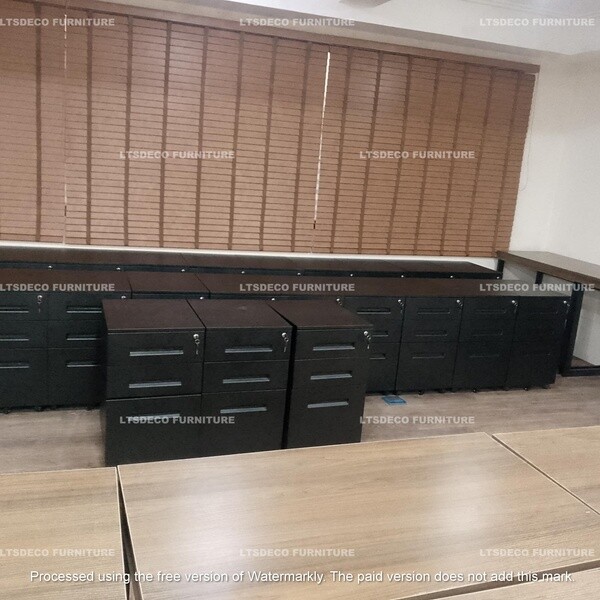 OFFICE FURNITURE BLACK STEELMOBILE PEDESTAL & OFFICE PARTITION