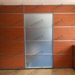 HIGH PANEL DIVIDER WITH DOOR OFFICE PARTITION | PostAds PH