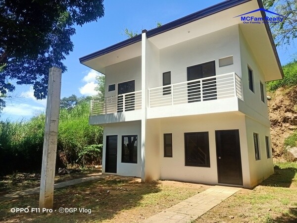 HOUSE AND LOT FOR SALE IN VILLAGE EAST 2 ANGONO RIZAL - DGP VE2 100431
