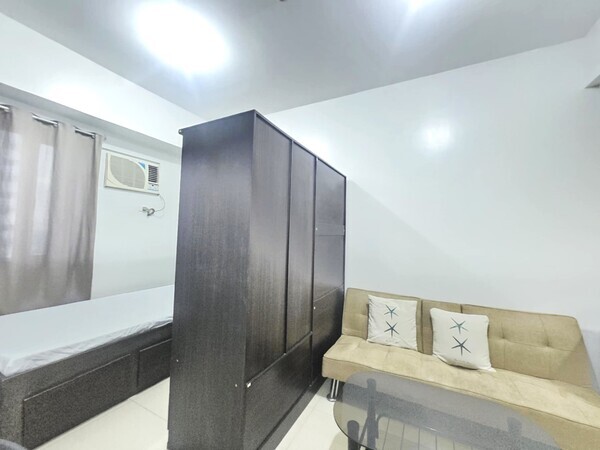Fully Furnished Studio Condo Unit For Rent - 37th Floor at Blue Residences 