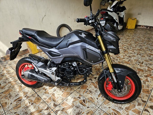HONDA GROM (MSX125)