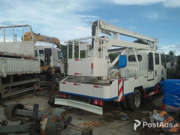 Haixi Manlift Truck LHD Euro 4 Sinotruk 