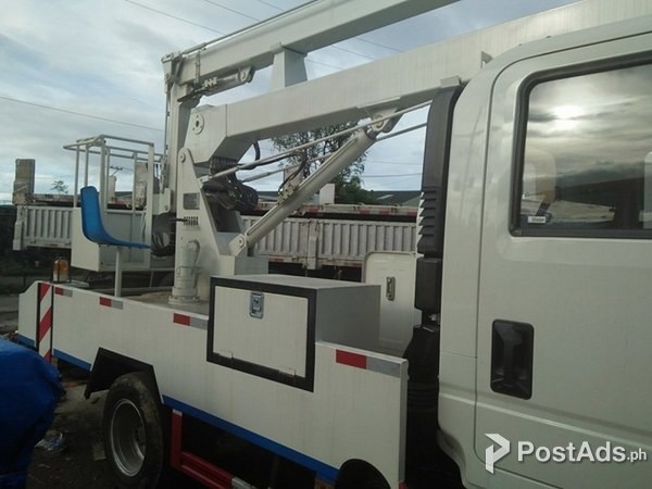 Haixi Manlift Truck LHD Sinotruk 