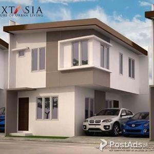 TOWNHOUSE IN BF PARANAQUE CITY | PostAds PH